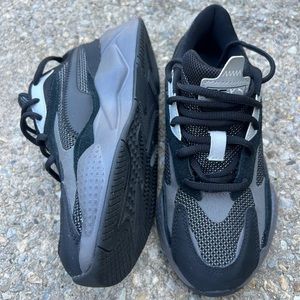 Black and Gray Puma RS-X Running Sneaker - CHILD’S SIZE 3C